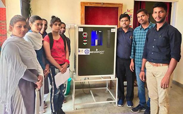 CSIR-IICT installs 15 atmospheric water generators in UttarakhandFifteen Atmospheric Water Generator (AWG) units of 60 litres per day capacity (...