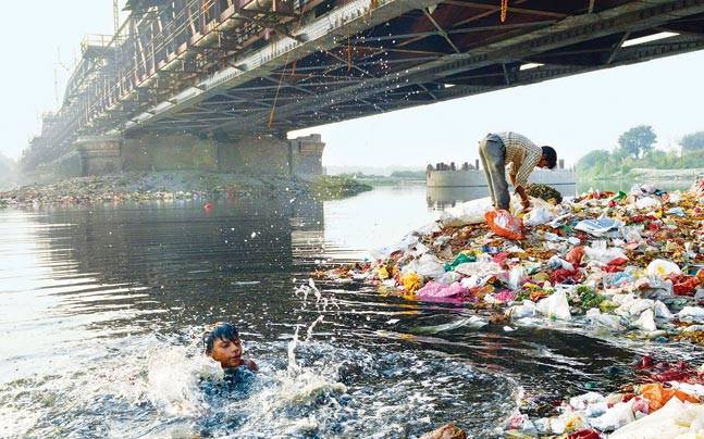 Yamuna polluted beyond control: Even its treated water can kill you