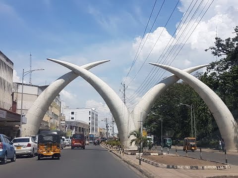 Mombasa Fishermen Decry Raw Sewerage Dumped into the Indian Ocean (Video)